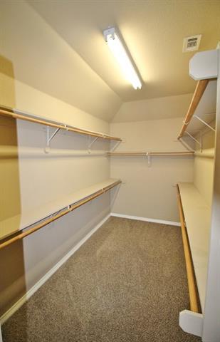 Building Photo - 122 Sierra Dr