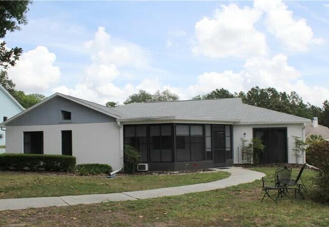 Building Photo - 216 N Entry Oaks Point