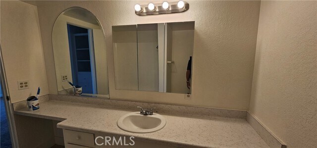 Building Photo - 102 Avenida San Fernando