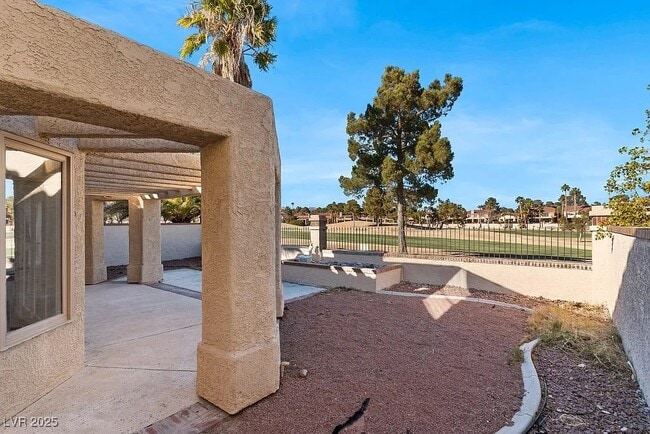 Building Photo - 7656 Boca Raton Dr