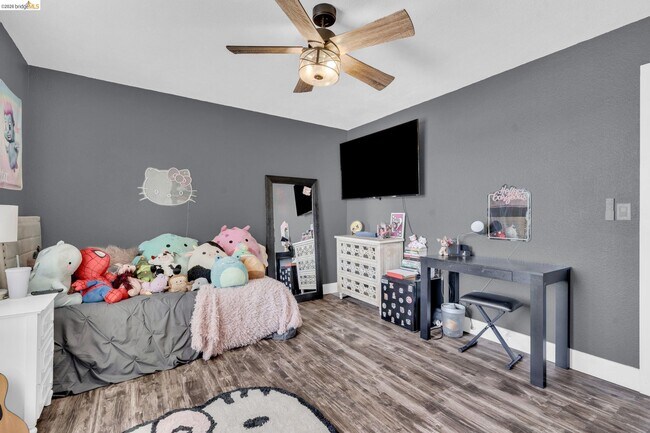 Building Photo - 59 Old Stagecoach Rd