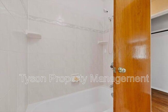 Building Photo - 6701 Zimmerman Ave NE