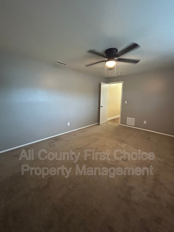 Building Photo - 8303 Monarch Cir