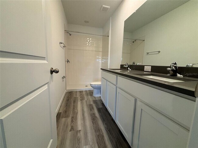 Building Photo - 17481 Spanish Oak Lp