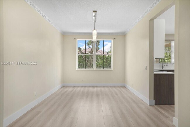 Building Photo - 4312 Laurel Ridge Cir