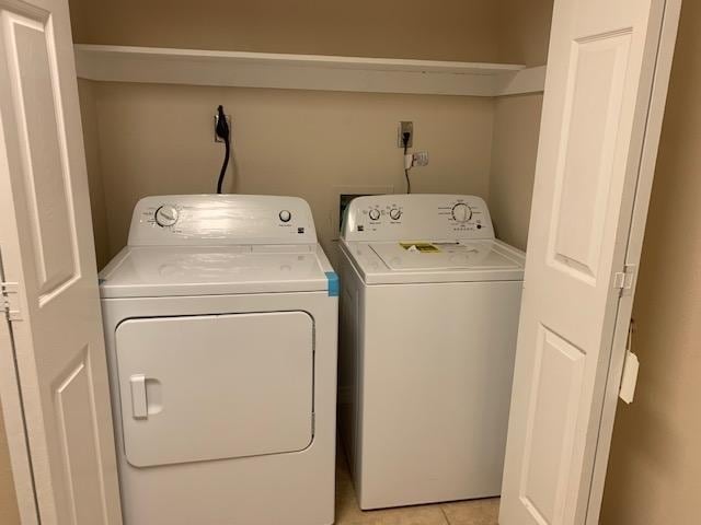 Building Photo - 319 W Travis St