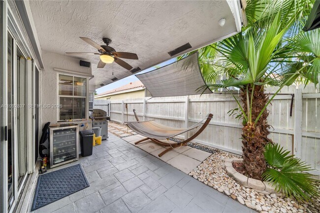 Building Photo - 366 Bedford Ave