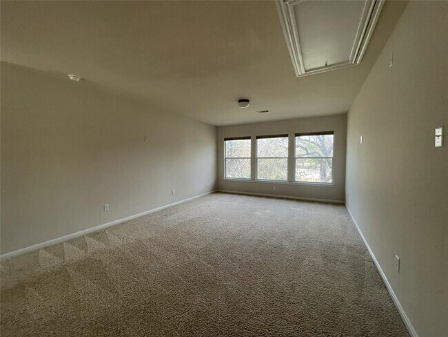 Building Photo - 11412 Barbrook Cove