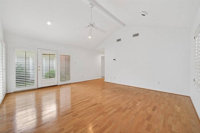 Building Photo - 5643 Piping Rock Ln