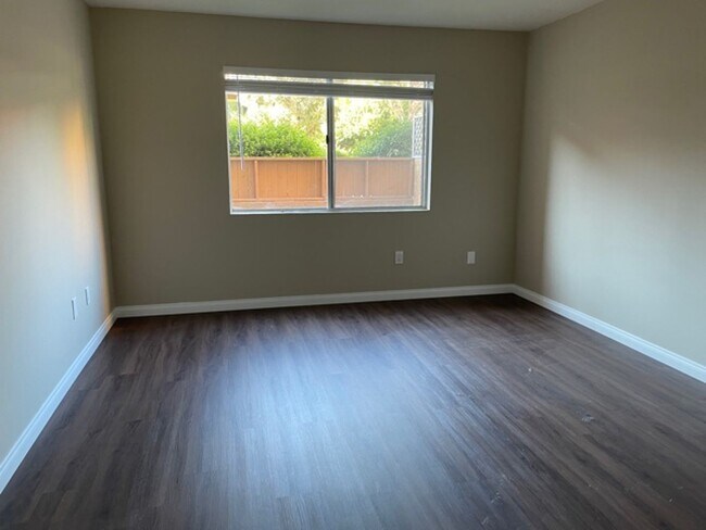 Building Photo - 6600 Warner Ave