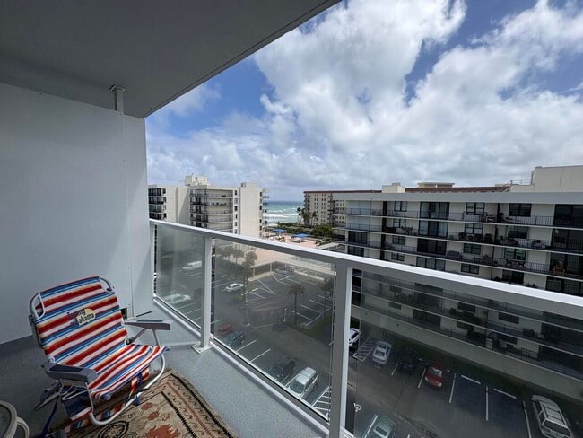 Building Photo - 3450 S Ocean Blvd