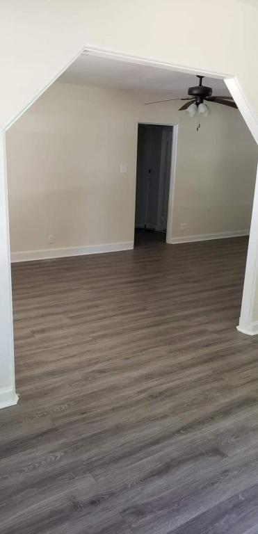 Building Photo - 50 Bishop Ln N