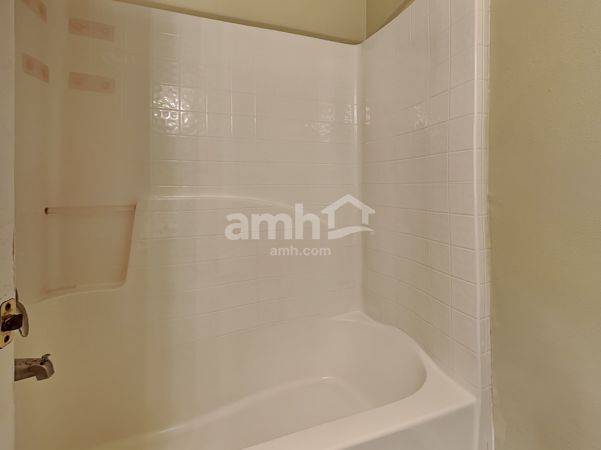 Building Photo - 5920 Rotella Dr