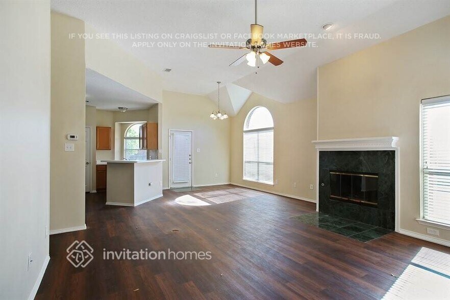 Building Photo - 2624 Bent Brook Dr