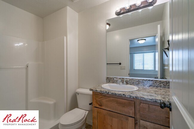 Building Photo - 2075 S Sir Monte Dr
