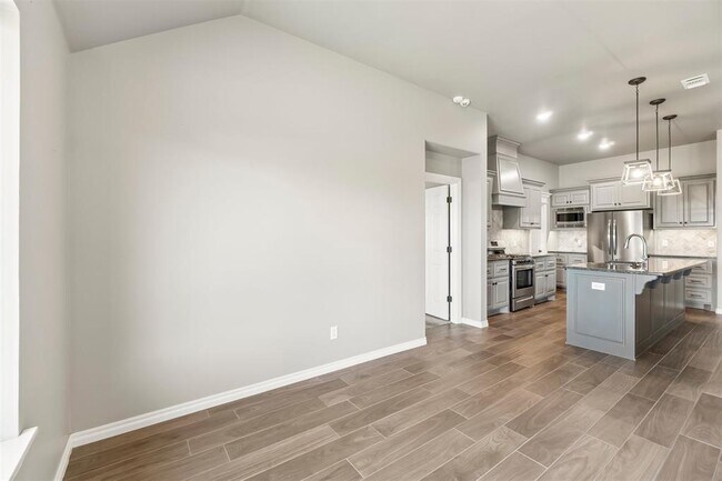 Building Photo - 9225 NW 92nd St