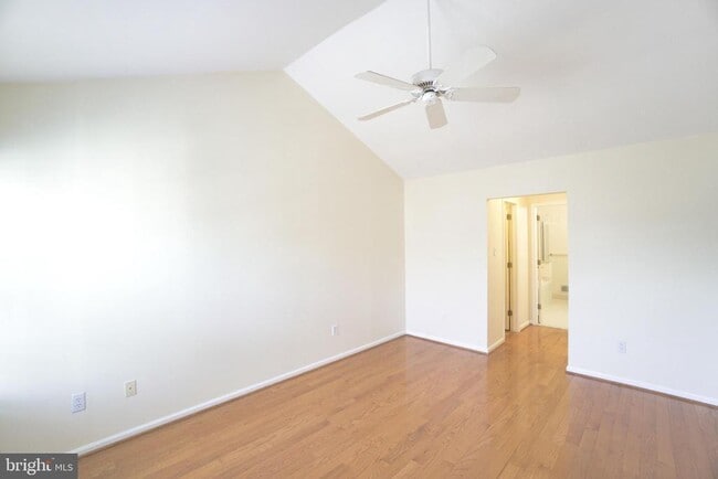 Building Photo - 306 Pimlico Way