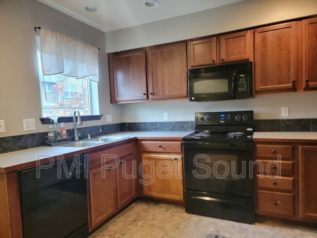 Building Photo - 17614 79th Ave Ct E