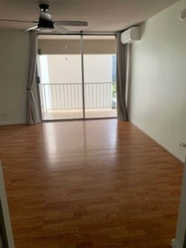 Building Photo - Waikiki