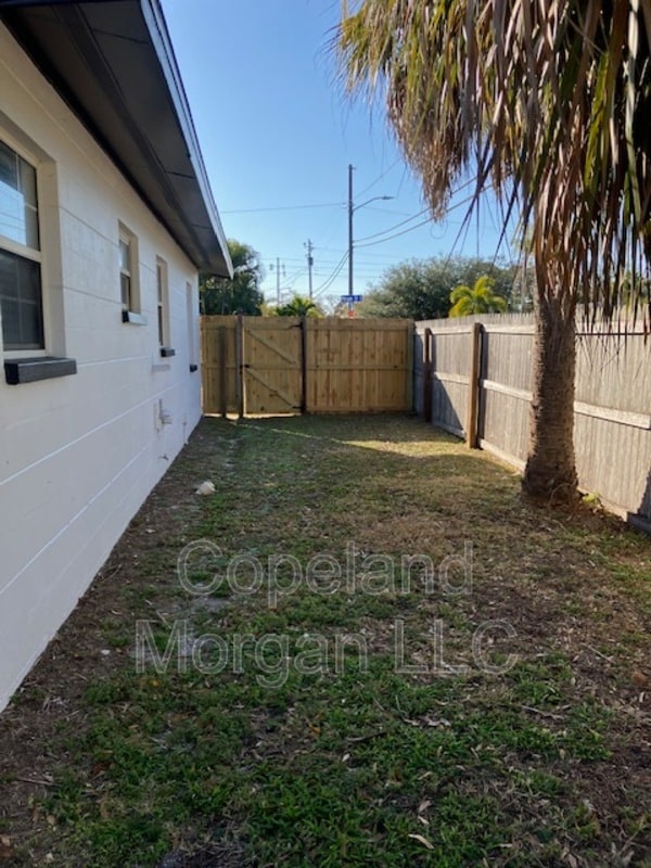 Building Photo - 2700 Miriam St S