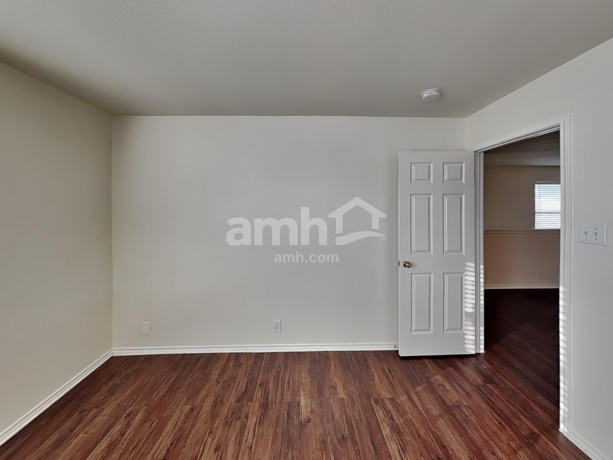 Building Photo - 122 Mallow Grove