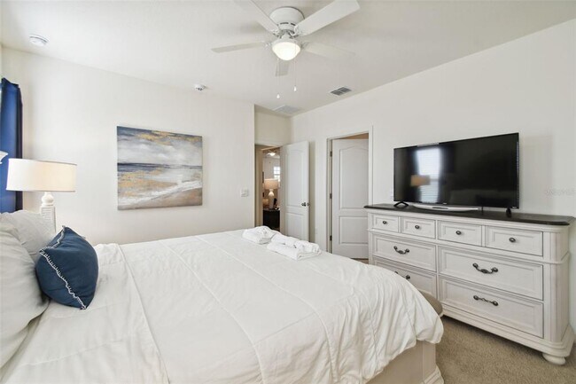 Building Photo - 7704 Oakmoss Loop