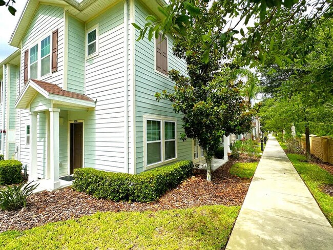 Building Photo - 8996 Silver Pl