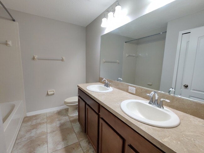 Building Photo - 20238 Pond Apple Ln
