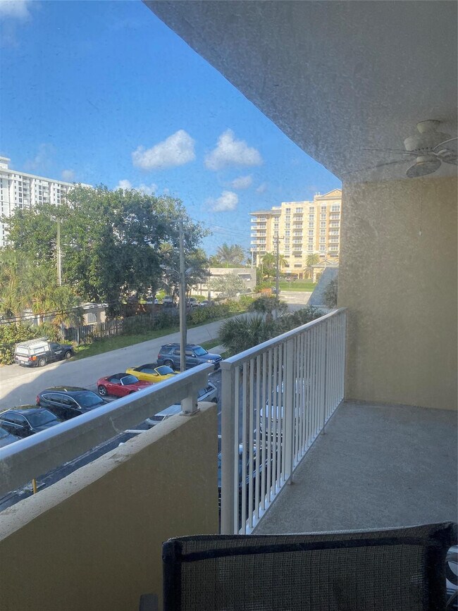 Building Photo - 1200 Hibiscus Ave