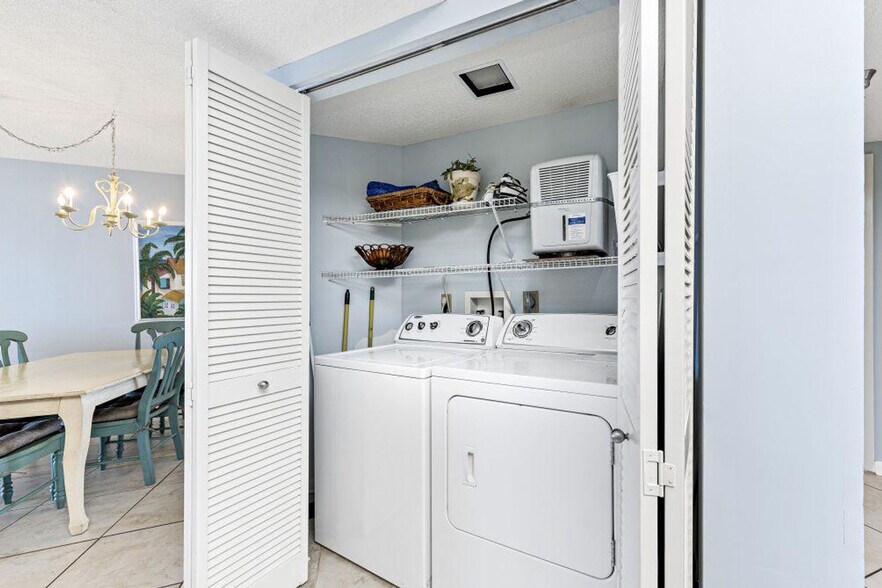 Building Photo - 24900 Perdido Beach Blvd