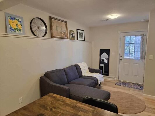 Building Photo - 146 Brooklyn Cir