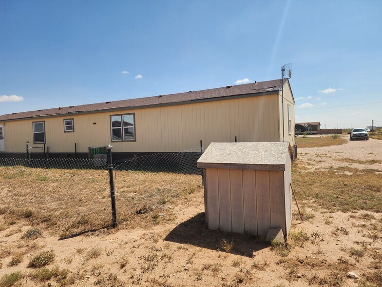 Building Photo - 7301 E County Road 62