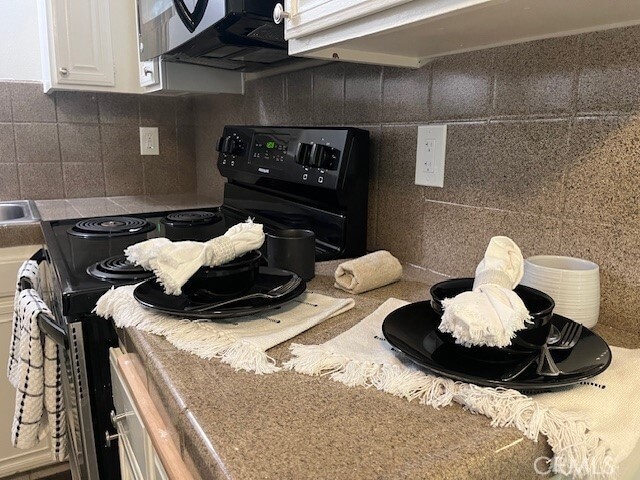 Building Photo - 45313 Sunset Ln