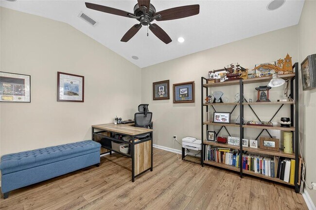 Building Photo - 12414 Cedarfield Dr