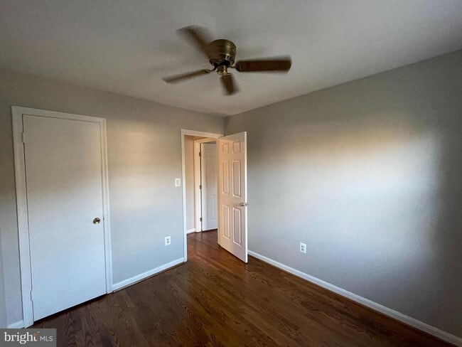 Building Photo - 7004 Wick Ln