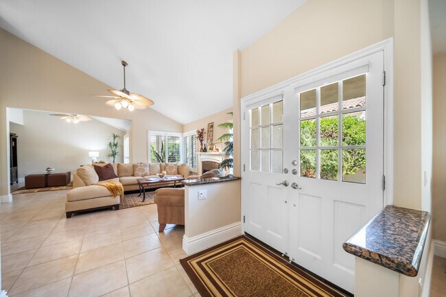 Building Photo - 43512 Via Magellan Dr