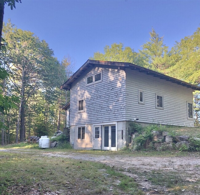 Building Photo - 20 Historical Ridge Rd