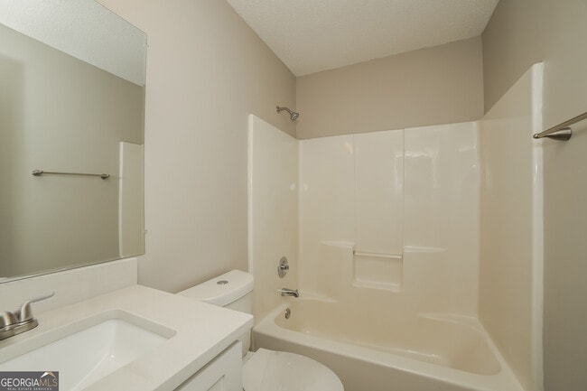 Building Photo - 21 Grist Mill Lane