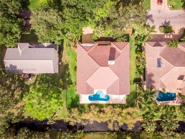 Building Photo - 3799 Lancewood Dr