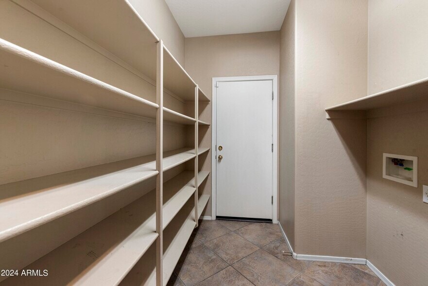 Pantry - 18466 W Westfall Way