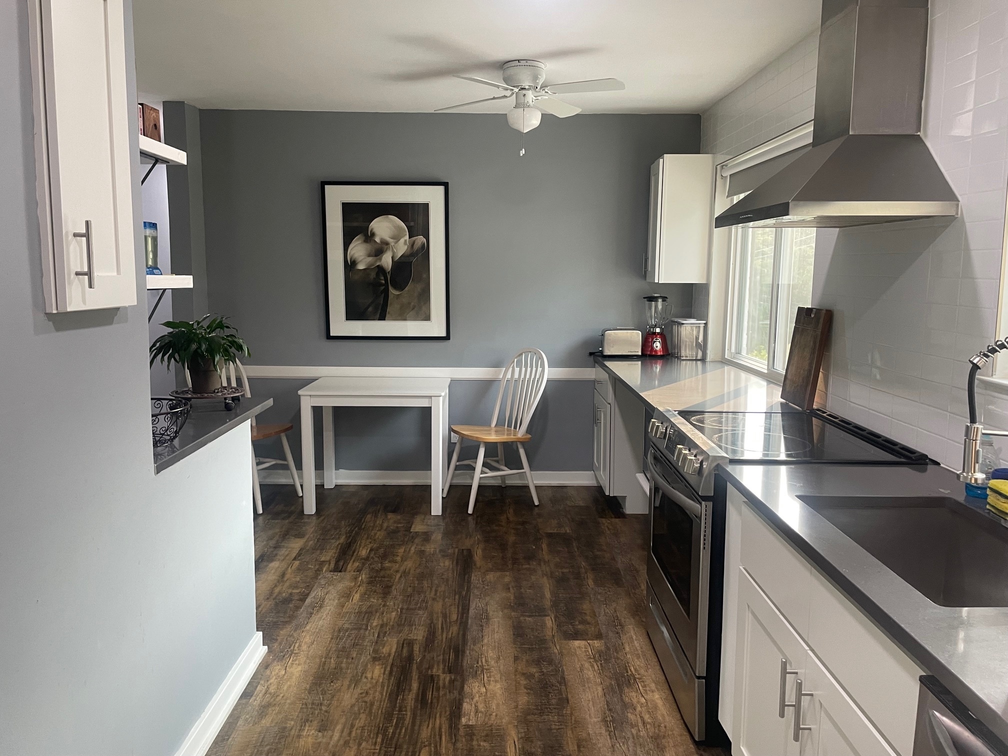 Building Photo - 627 Docs Ln