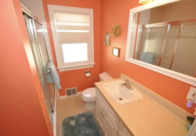 Building Photo - 4-Bedroom Single Family Home in the Desirable Park Ave Area!