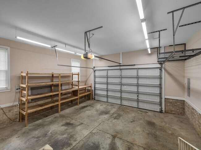 Building Photo - 708 Symmetry Ct