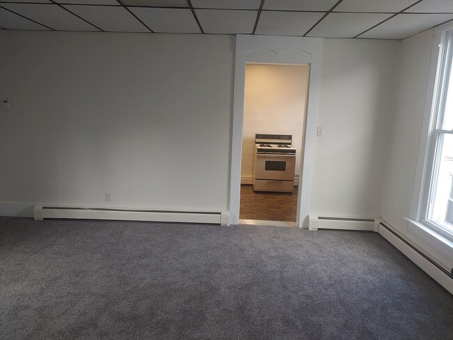 Building Photo - 60 N Main St