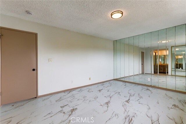 Building Photo - 2910 S Peck Ave