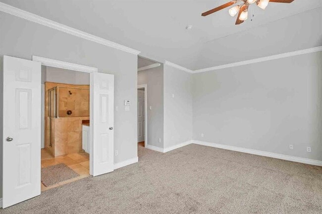 Building Photo - 9028 Harbor Hills Dr