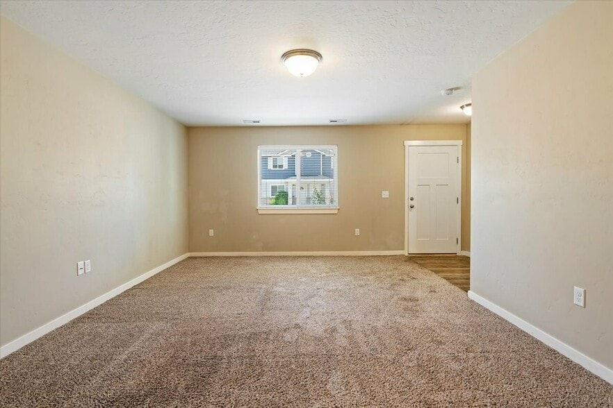 24-DSC_4599 - Timbercreek Townhomes