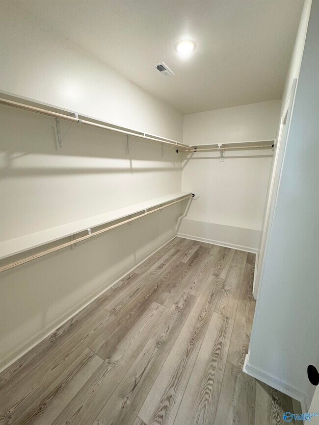 Building Photo - 16702 Ted Childs Dr