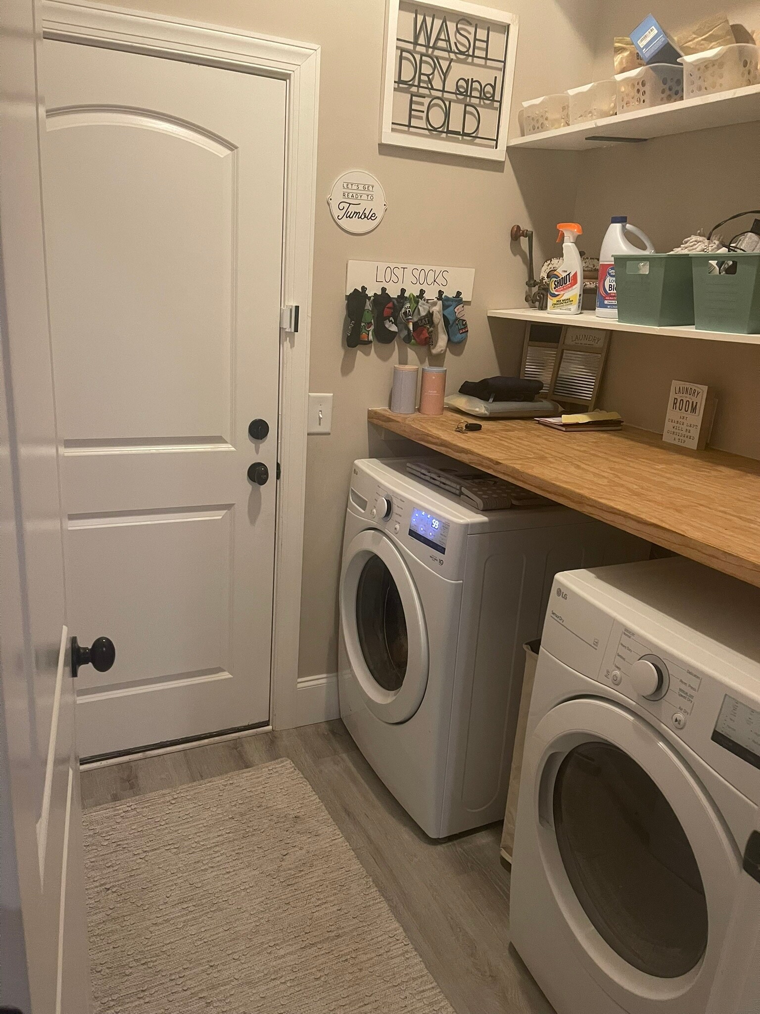 Building Photo - 126 Oasis Dr