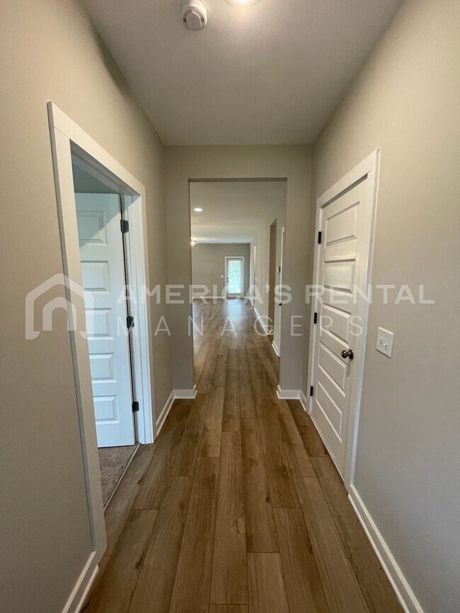 Building Photo - Home for Rent in Tuscaloosa, AL!!! View with 48 Hours Notice!  DEPOSIT PENDING!!